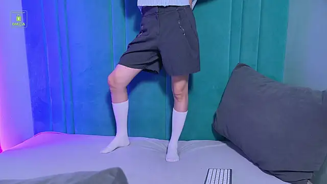 HeejinWang online show from 05-03-26, 08:23