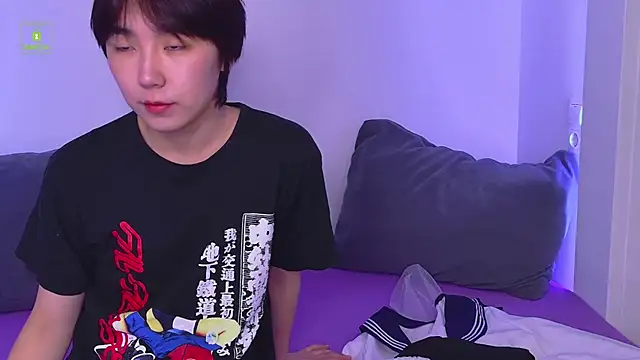 HeejinWang online show from 04-04-26, 04:19