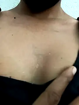 Aaisha-16 online show from 11-14-25, 03:54