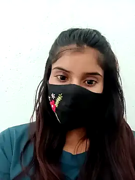 Aaisha-16 online show from 10-28-25, 02:34