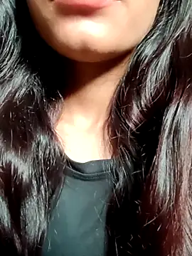 Aaisha-16 online show from 11-28-25, 02:45