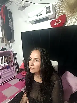 Kimberly Smitth online show from 04-06-26, 05:25