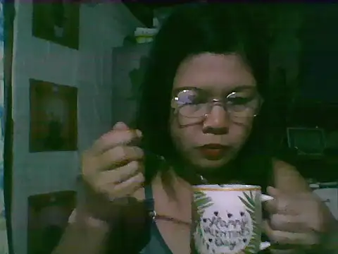 Snapshot of asian_bhebs1 chatting on 10-05-25, 08:32 asian bhebs1 online show from 10-05-25, 08:32