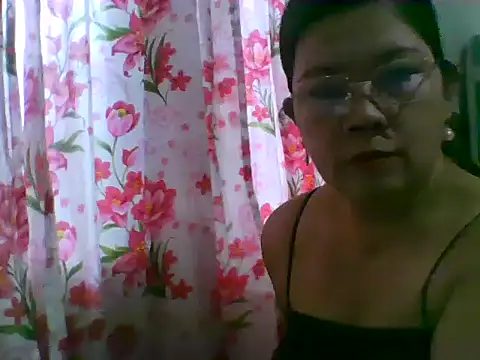 Snapshot of asian_bhebs1 chatting on 10-04-25, 11:39 asian bhebs1 online show from 10-04-25, 11:39