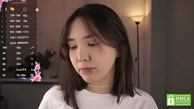 RenaeConnerley online show from 12-17-25, 05:23