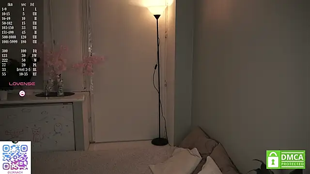 RenaeConnerley online show from 11-08-25, 04:49