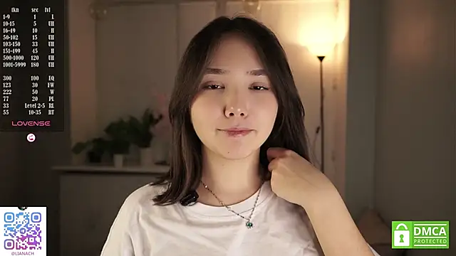 RenaeConnerley online show from 11-11-25, 04:07