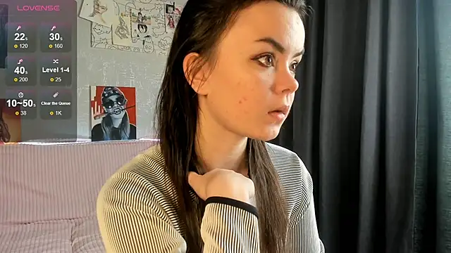 Gentle Ariel online show from 12-05-25, 01:38