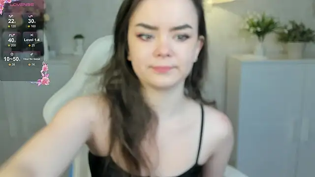 Gentle Ariel online show from 10-12-25, 01:40