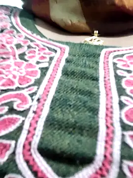 Mmm143 online show from 12-16-25, 04:28