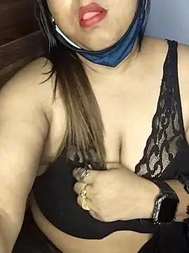 Chubby bhabhi  online show from 10-15-25, 03:53