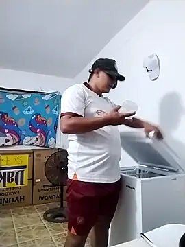 Alex man23 online show from 10-22-25, 05:29