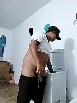 Alex man23 online show from 11-01-25, 04:41