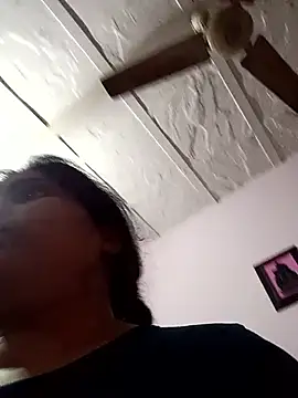 aliya-jaan71 online show from 10-28-25, 07:46