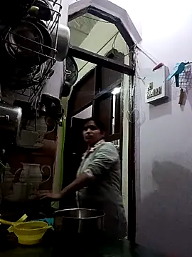 aliya-jaan71 online show from 12-01-25, 05:03