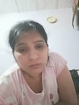 aliya-jaan71 online show from 05-26-26, 10:19