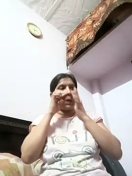 aliya-jaan71 online show from 04-27-26, 08:56
