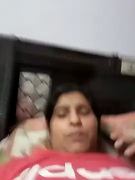 aliya-jaan71 online show from 04-21-26, 11:06