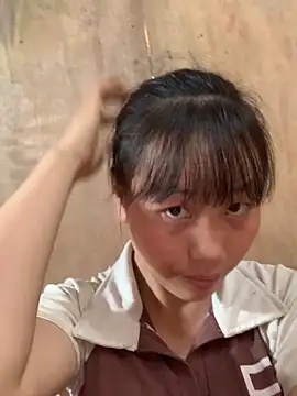 huong-18 online show from 10-20-25, 04:25