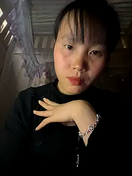 huong-18 online show from 12-04-25, 07:18