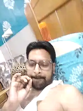 Snapshot of mohsin99272 chatting on 09-24-25, 06:36 mohsin99272 online show from 09-24-25, 06:36