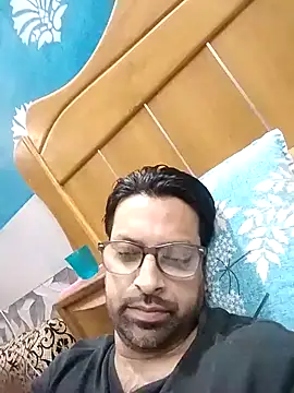 Snapshot of mohsin99272 chatting on 10-13-25, 07:37 mohsin99272 online show from 10-13-25, 07:37