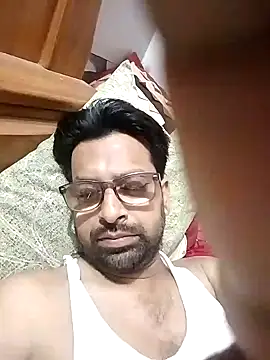 Snapshot of mohsin99272 chatting on 09-29-25, 04:19 mohsin99272 online show from 09-29-25, 04:19