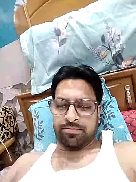 Snapshot of mohsin99272 chatting on 10-14-25, 10:42 mohsin99272 online show from 10-14-25, 10:42