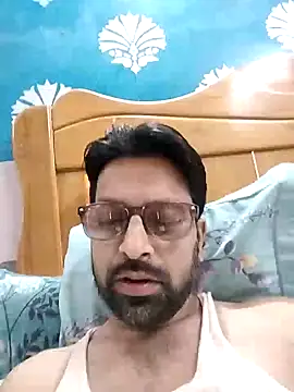 Snapshot of mohsin99272 chatting on 10-29-25, 10:47 mohsin99272 online show from 10-29-25, 10:47