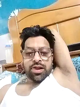 Snapshot of mohsin99272 chatting on 10-19-25, 06:05 mohsin99272 online show from 10-19-25, 06:05