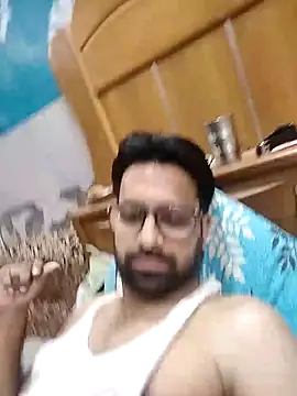 Snapshot of mohsin99272 chatting on 09-23-25, 02:35 mohsin99272 online show from 09-23-25, 02:35