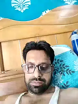 Snapshot of mohsin99272 chatting on 09-21-25, 06:18 mohsin99272 online show from 09-21-25, 06:18