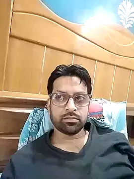 Snapshot of mohsin99272 chatting on 10-14-25, 10:16 mohsin99272 online show from 10-14-25, 10:16