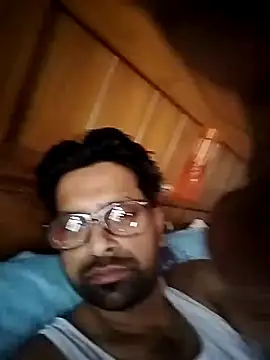 Snapshot of mohsin99272 chatting on 10-16-25, 07:16 mohsin99272 online show from 10-16-25, 07:16