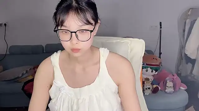 Akong11 online show from 04-19-26, 02:29