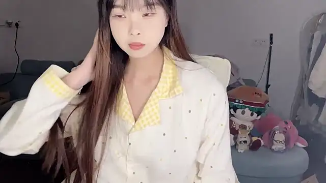 Akong11 online show from 04-23-26, 01:35