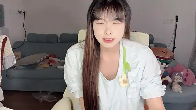 Akong11 online show from 04-08-26, 05:25