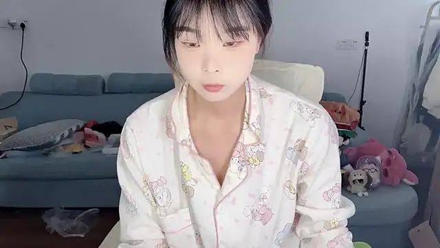 Akong11 online show from 04-15-26, 05:02