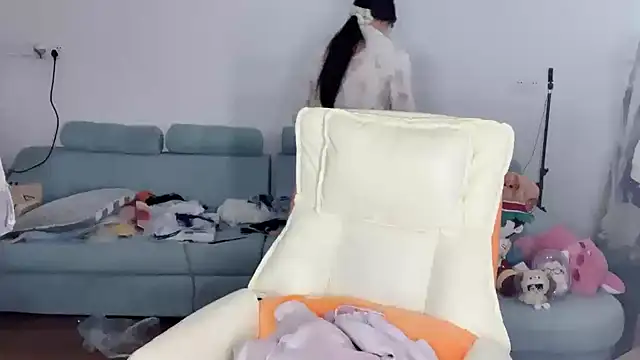 Akong11 online show from 04-16-26, 05:30