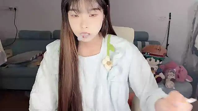 Akong11 online show from 04-10-26, 06:20