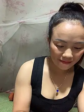 Snapshot of _losrt_cherry_ chatting on 10-07-25, 10:27  losrt cherry  online show from 10-07-25, 10:27