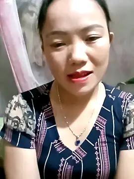 Snapshot of _losrt_cherry_ chatting on 09-30-25, 02:17  losrt cherry  online show from 09-30-25, 02:17