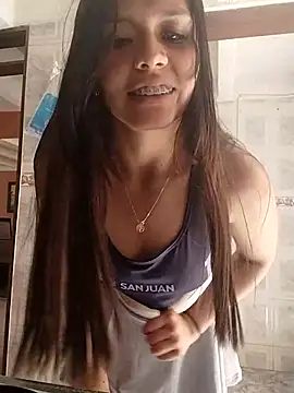 CandyVixxandBellaBliss online show from 09-26-25, 04:03