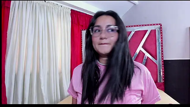 Luna021 1 online show from 09-17-25, 07:38