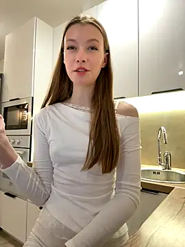 FriendlyFire 18 online show from 10-24-25, 07:35