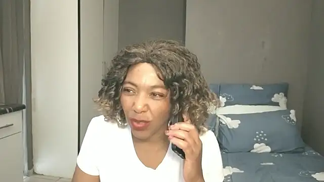 Lillyan N online show from 01-14-26, 08:29