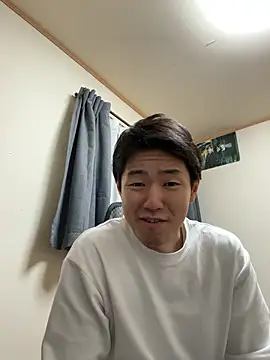 Snapshot of KAMESAN08 chatting on 11-14-25, 01:15 KAMESAN08 online show from 11-14-25, 01:15