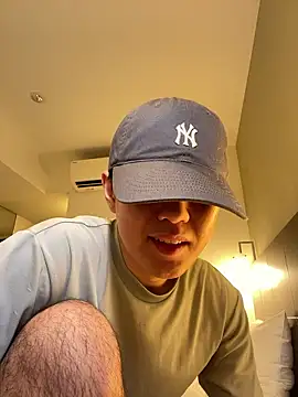 Snapshot of KAMESAN08 chatting on 09-27-25, 11:49 KAMESAN08 online show from 09-27-25, 11:49