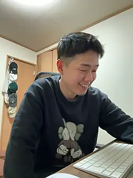 KAMESAN08 online show from 05-05-26, 10:29