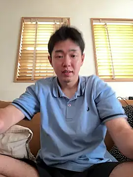 Snapshot of KAMESAN08 chatting on 05-24-26, 04:01 KAMESAN08 online show from 05-24-26, 04:01